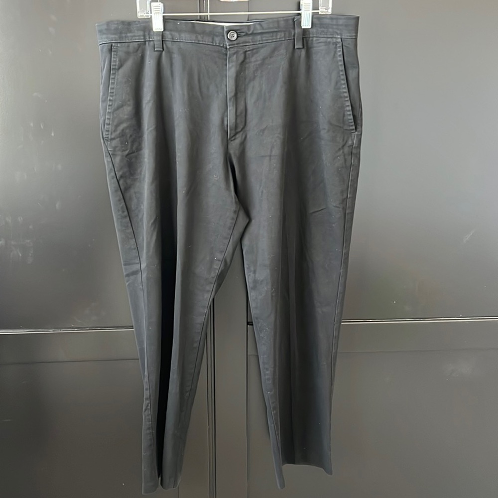 Dockers 38 x 30 Black Dress Pants